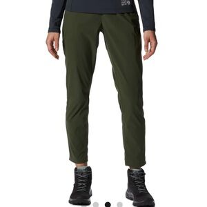 Mountain Hardwear Dynama Ankle Hiking Pants in color dark pine, size XS